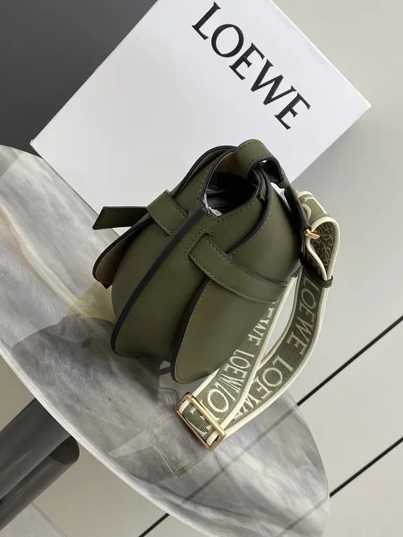 Loewe Bag 